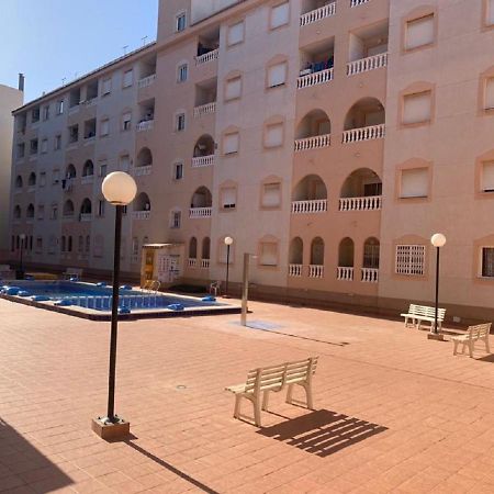 Sunny Appartment With Pool Torrevieja Center Bagian luar foto