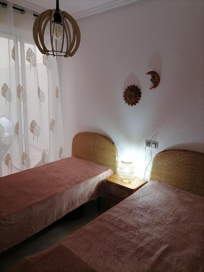 Sunny Appartment With Pool Torrevieja Center Bagian luar foto